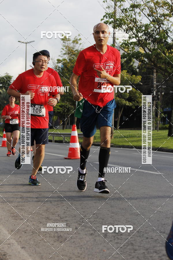 Buy your photos of the eventSantander Track & Field Run Series - Shopping Tambor on Fotop