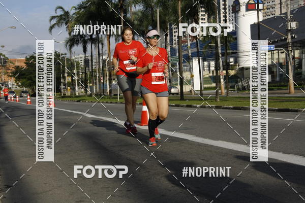 Buy your photos of the eventSantander Track & Field Run Series - Shopping Tambor on Fotop