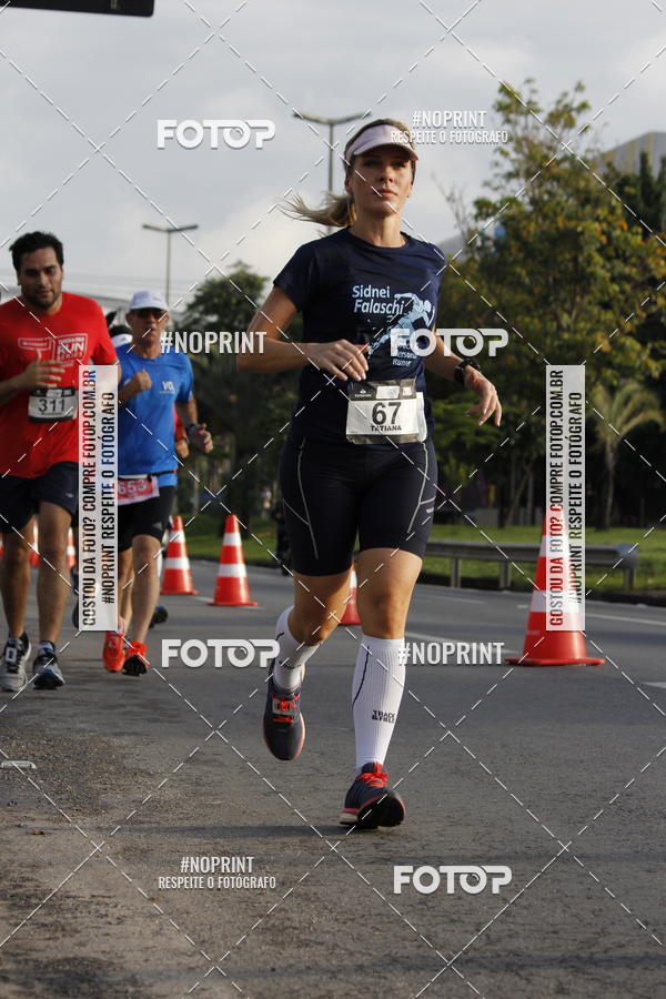 Buy your photos of the eventSantander Track & Field Run Series - Shopping Tambor on Fotop
