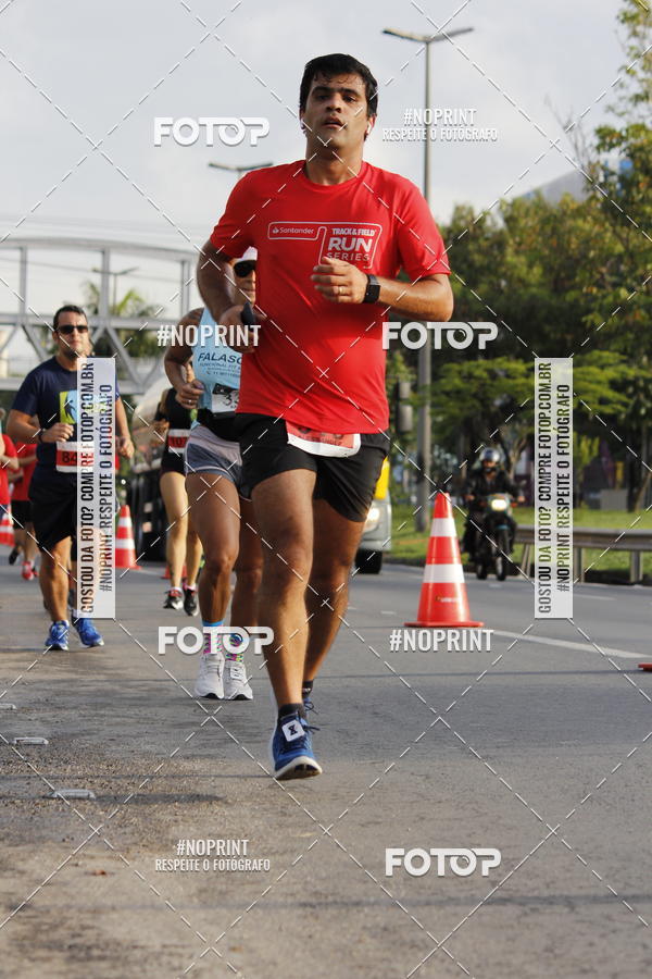 Buy your photos of the eventSantander Track & Field Run Series - Shopping Tambor on Fotop