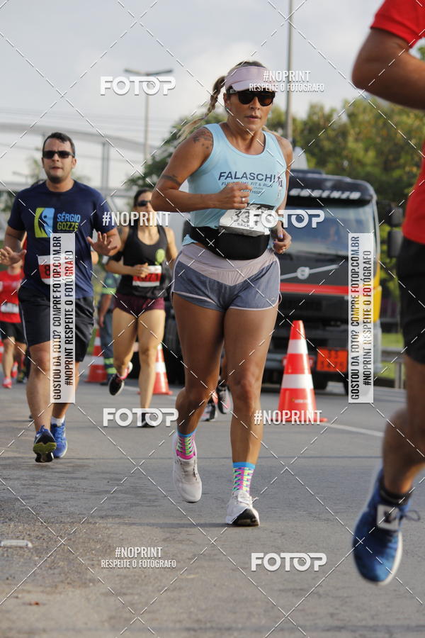 Buy your photos of the eventSantander Track & Field Run Series - Shopping Tambor on Fotop
