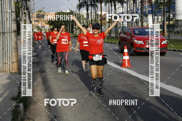 Buy your photos of the eventSantander Track & Field Run Series - Shopping Tambor on Fotop