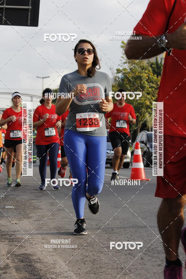Buy your photos of the eventSantander Track & Field Run Series - Shopping Tambor on Fotop
