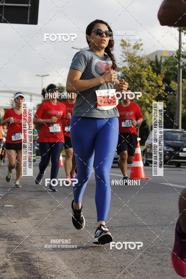 Buy your photos of the eventSantander Track & Field Run Series - Shopping Tambor on Fotop