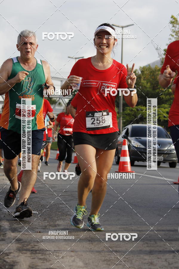 Buy your photos of the eventSantander Track & Field Run Series - Shopping Tambor on Fotop