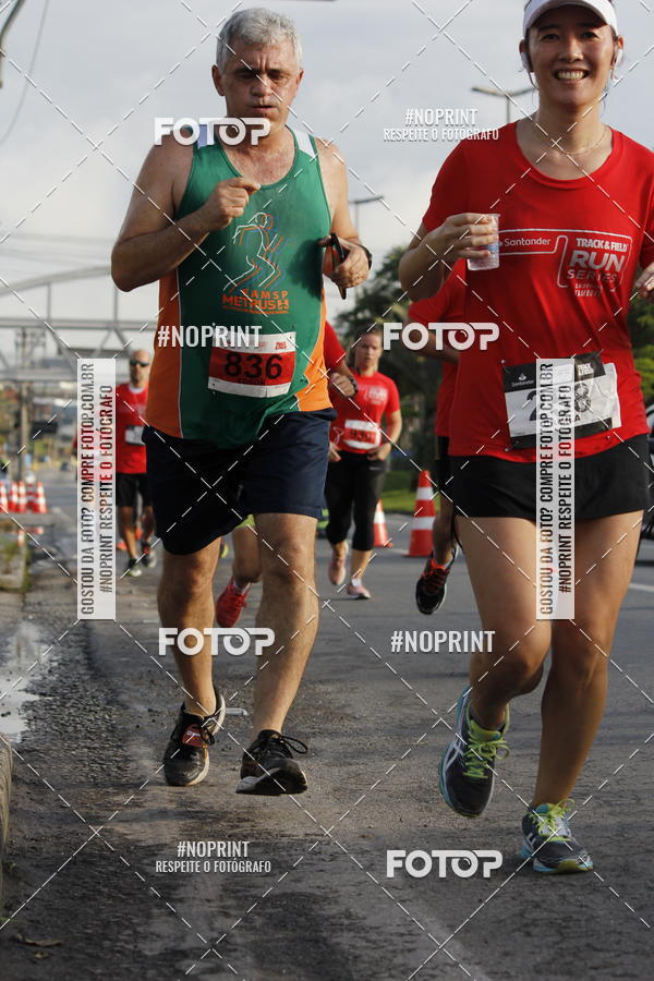 Buy your photos of the eventSantander Track & Field Run Series - Shopping Tambor on Fotop