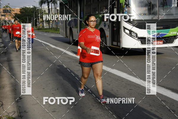 Buy your photos of the eventSantander Track & Field Run Series - Shopping Tambor on Fotop