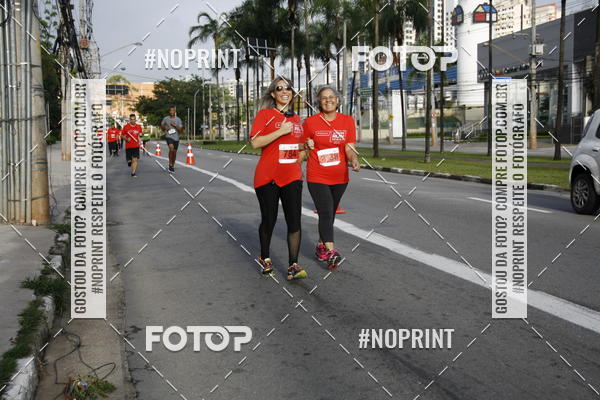 Buy your photos of the eventSantander Track & Field Run Series - Shopping Tambor on Fotop