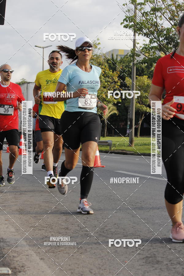Buy your photos of the eventSantander Track & Field Run Series - Shopping Tambor on Fotop