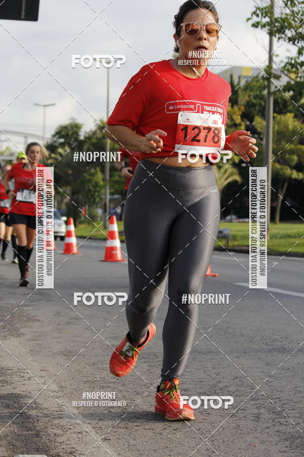 Buy your photos of the eventSantander Track & Field Run Series - Shopping Tambor on Fotop