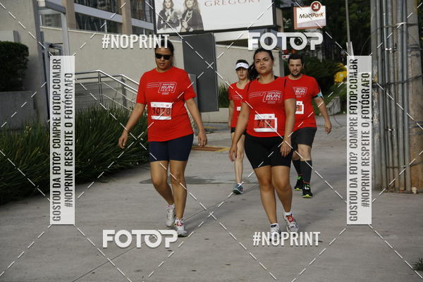 Buy your photos of the eventSantander Track & Field Run Series - Shopping Tambor on Fotop