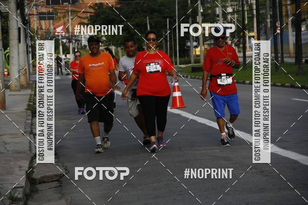 Buy your photos of the eventSantander Track & Field Run Series - Shopping Tambor on Fotop