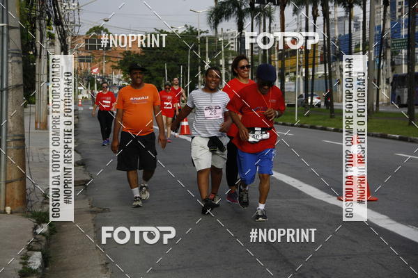 Buy your photos of the eventSantander Track & Field Run Series - Shopping Tambor on Fotop