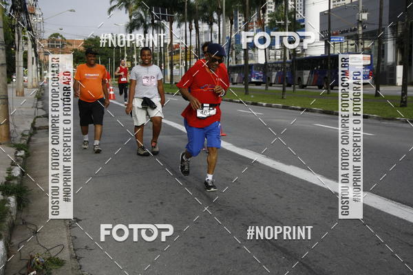 Buy your photos of the eventSantander Track & Field Run Series - Shopping Tambor on Fotop