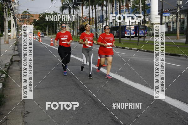 Buy your photos of the eventSantander Track & Field Run Series - Shopping Tambor on Fotop