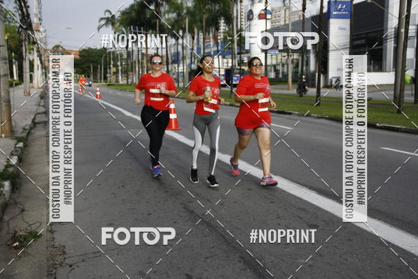 Buy your photos of the eventSantander Track & Field Run Series - Shopping Tambor on Fotop