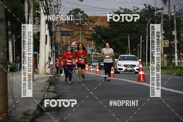 Buy your photos of the eventSantander Track & Field Run Series - Shopping Tambor on Fotop