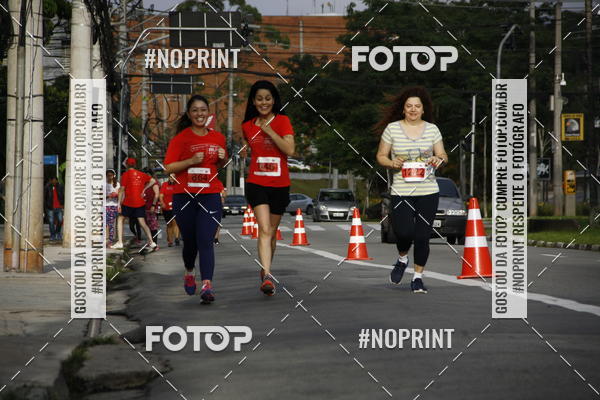 Buy your photos of the eventSantander Track & Field Run Series - Shopping Tambor on Fotop