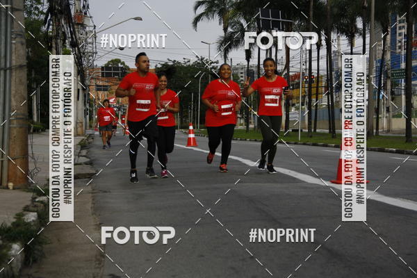 Buy your photos of the eventSantander Track & Field Run Series - Shopping Tambor on Fotop