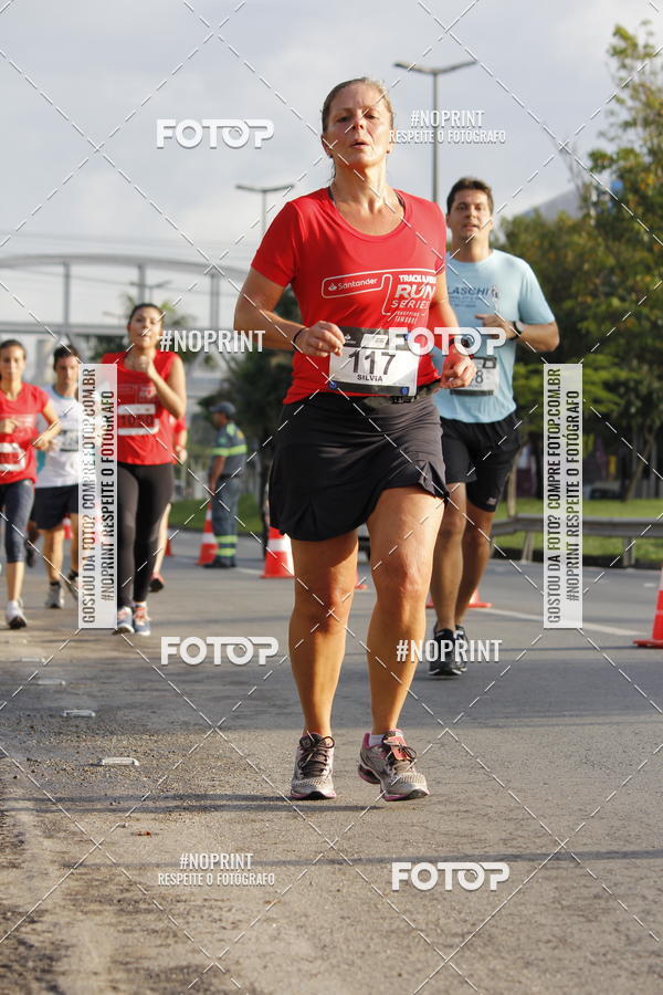 Buy your photos of the eventSantander Track & Field Run Series - Shopping Tambor on Fotop