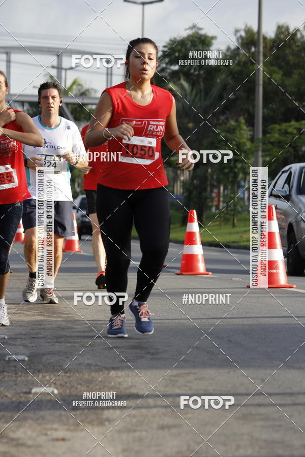 Buy your photos of the eventSantander Track & Field Run Series - Shopping Tambor on Fotop
