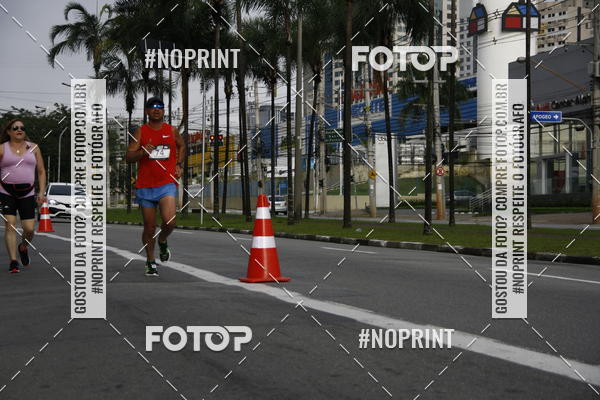 Buy your photos of the eventSantander Track & Field Run Series - Shopping Tambor on Fotop