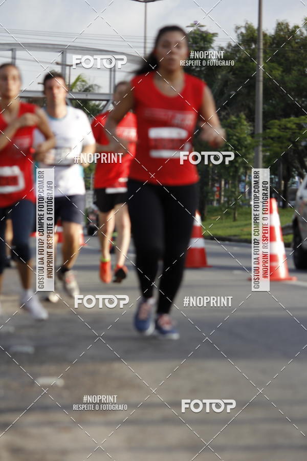 Buy your photos of the eventSantander Track & Field Run Series - Shopping Tambor on Fotop
