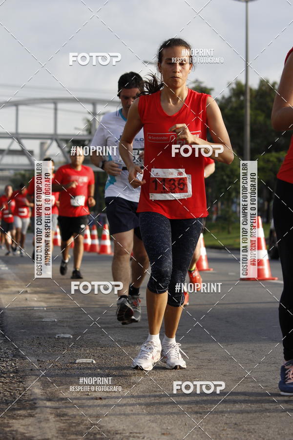 Buy your photos of the eventSantander Track & Field Run Series - Shopping Tambor on Fotop