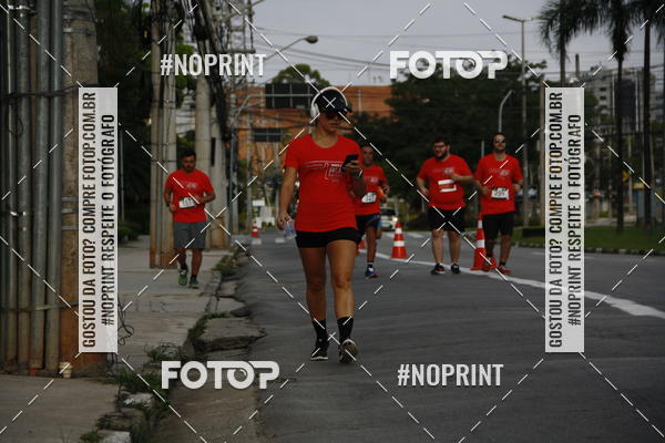 Buy your photos of the eventSantander Track & Field Run Series - Shopping Tambor on Fotop