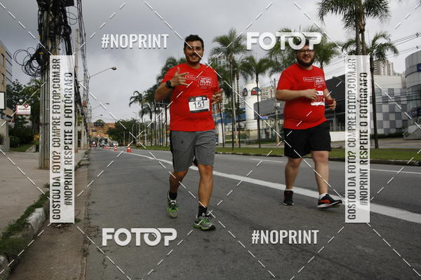 Buy your photos of the eventSantander Track & Field Run Series - Shopping Tambor on Fotop