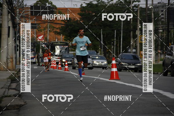 Buy your photos of the eventSantander Track & Field Run Series - Shopping Tambor on Fotop