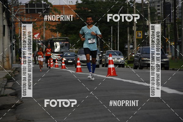Buy your photos of the eventSantander Track & Field Run Series - Shopping Tambor on Fotop