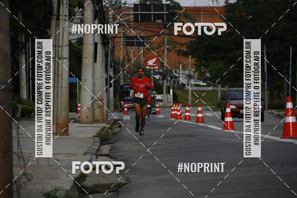 Buy your photos of the eventSantander Track & Field Run Series - Shopping Tambor on Fotop
