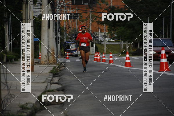 Buy your photos of the eventSantander Track & Field Run Series - Shopping Tambor on Fotop