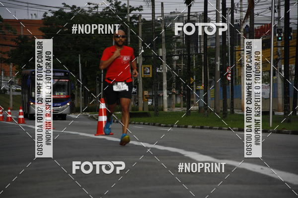 Buy your photos of the eventSantander Track & Field Run Series - Shopping Tambor on Fotop