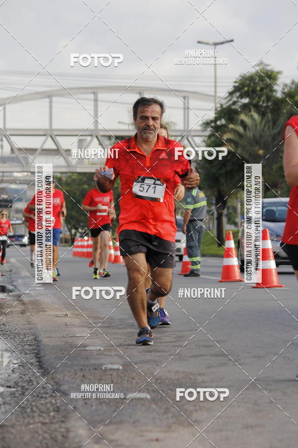 Buy your photos of the eventSantander Track & Field Run Series - Shopping Tambor on Fotop