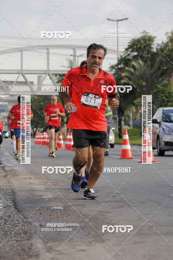 Buy your photos of the eventSantander Track & Field Run Series - Shopping Tambor on Fotop