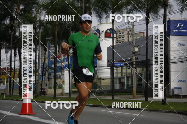 Buy your photos of the eventSantander Track & Field Run Series - Shopping Tambor on Fotop