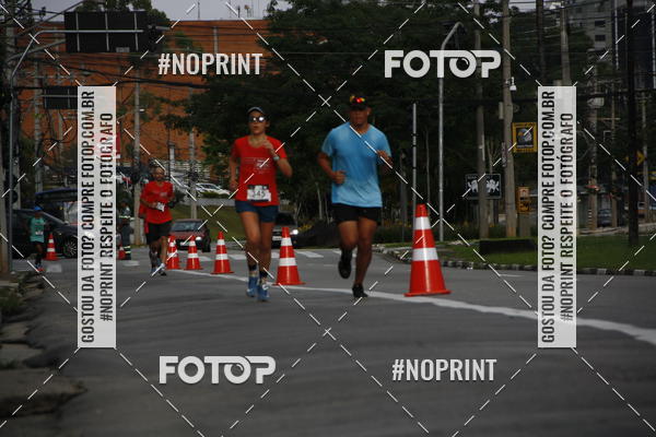 Buy your photos of the eventSantander Track & Field Run Series - Shopping Tambor on Fotop