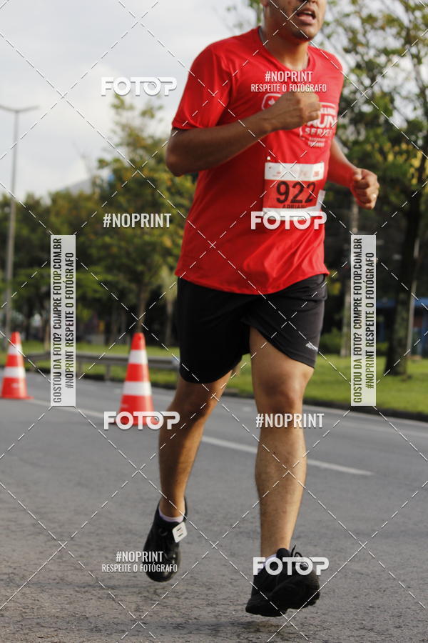 Buy your photos of the eventSantander Track & Field Run Series - Shopping Tambor on Fotop