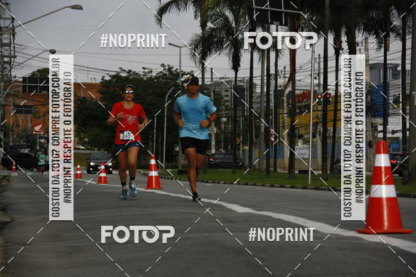 Buy your photos of the eventSantander Track & Field Run Series - Shopping Tambor on Fotop
