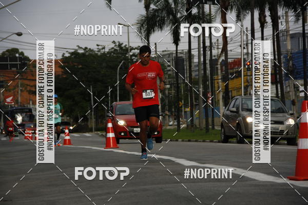 Buy your photos of the eventSantander Track & Field Run Series - Shopping Tambor on Fotop