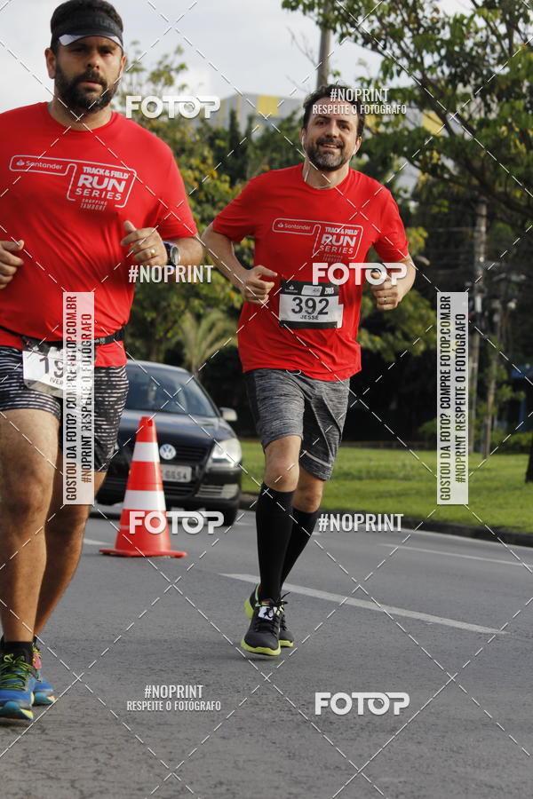 Buy your photos of the eventSantander Track & Field Run Series - Shopping Tambor on Fotop