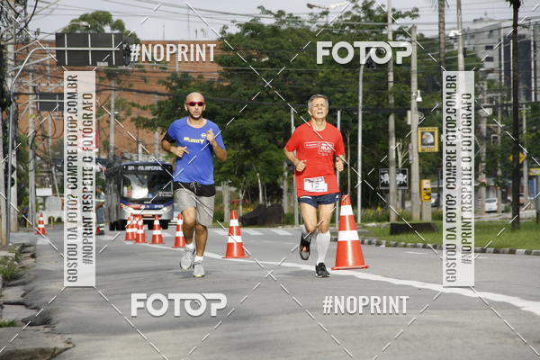 Buy your photos of the eventSantander Track & Field Run Series - Shopping Tambor on Fotop