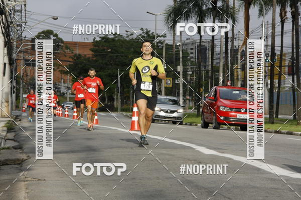 Buy your photos of the eventSantander Track & Field Run Series - Shopping Tambor on Fotop