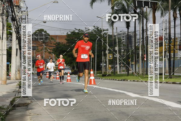 Buy your photos of the eventSantander Track & Field Run Series - Shopping Tambor on Fotop