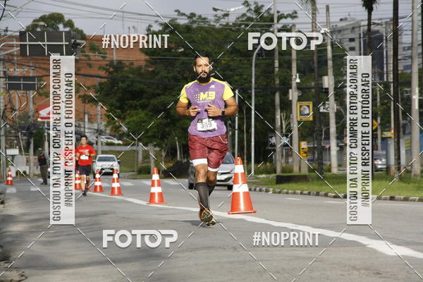 Buy your photos of the eventSantander Track & Field Run Series - Shopping Tambor on Fotop