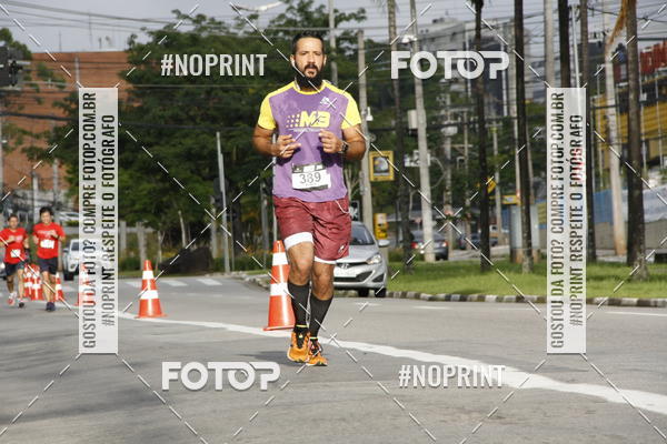 Buy your photos of the eventSantander Track & Field Run Series - Shopping Tambor on Fotop