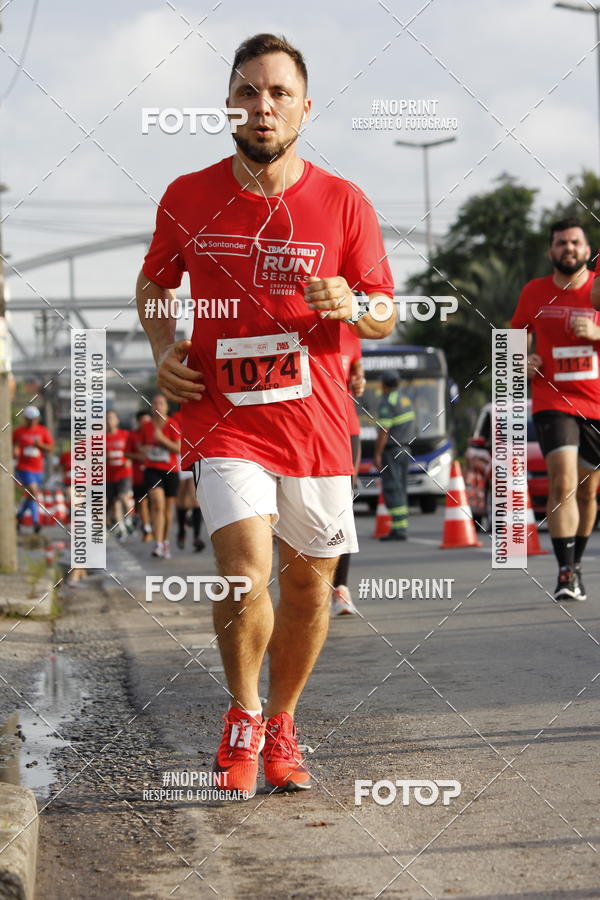 Buy your photos of the eventSantander Track & Field Run Series - Shopping Tambor on Fotop