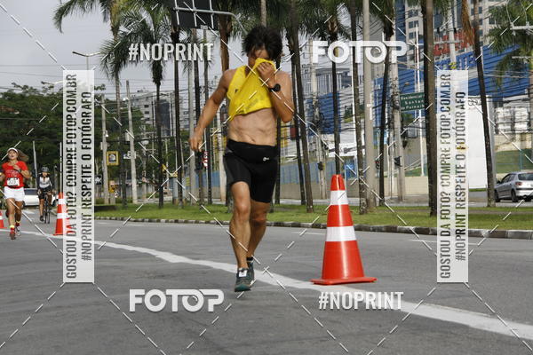 Buy your photos of the eventSantander Track & Field Run Series - Shopping Tambor on Fotop